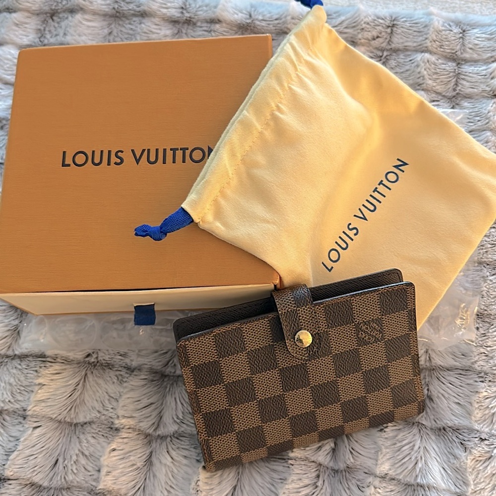 Pristine Louis Vuitton Damier Ebene Agenda Small w ruler. Authentication papers!